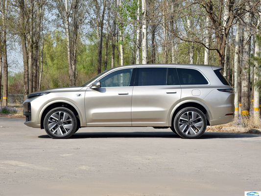 Модель индивидуального зарядного устройства EV L9-2024 Pro для автомобилей с расширенным диапазоном питания Lixiang