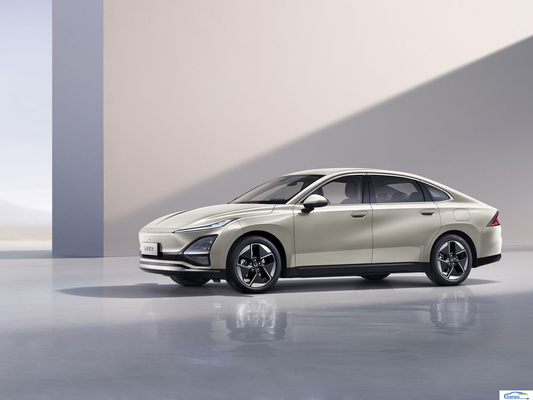2024 Wuling Starlight 70 км Стандартный Седан Электрический Автомобиль