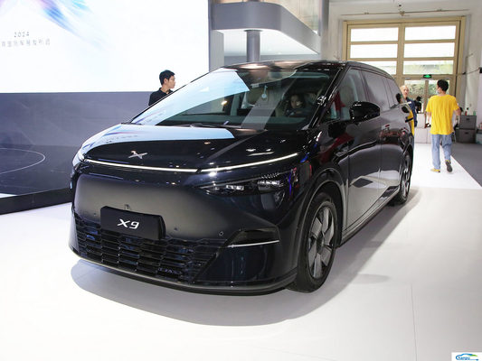 Xpeng Xiaopeng X9 MPV Энергетическое транспортное средство Электромобиль для розничных покупателей
