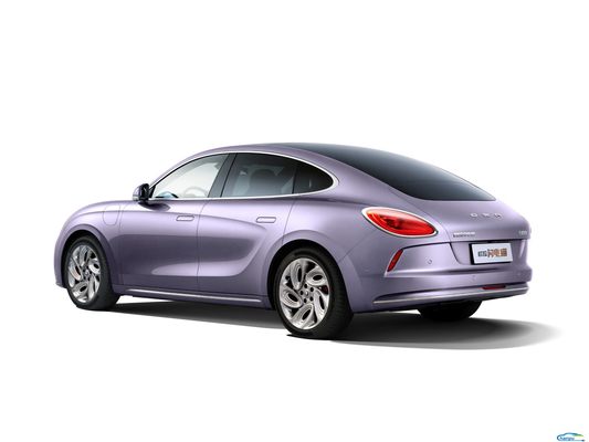 2024 Ora Lightning Cat Ride-On EV Пассажирский автомобиль для женщин 555 км дальность энергетического транспортного средства