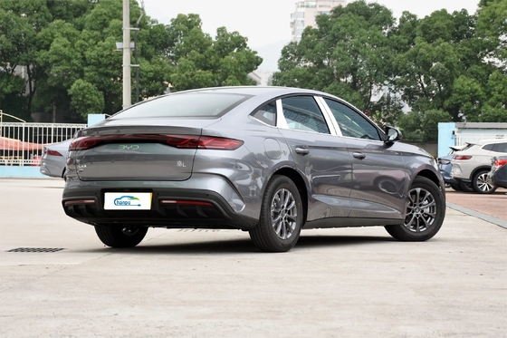 DM-I-2024 80KM Leading Model PHEV Седан для BYD Максимальная скорость 180Km/h Энергетический тип PHEV