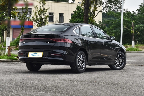 Максимальная скорость 185 км/ч BYD Qin Plus Dm-2024 Dm-I Glory Version 55 км за пределами седана PHEV