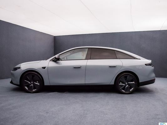 Leapmotor C01 2024 Розничная езда на электрическом электромобиле Автомобиль пассажирский автомобиль Энергетическое транспортное средство