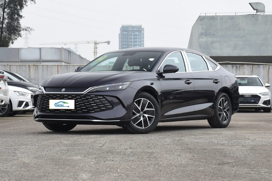 Qin L Dm-I-2024 от BYD экологически чистый двойной силовой агрегат Phev Седан с 4 дверями