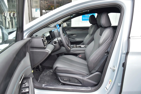 Qin L Dm-I-2024 от BYD экологически чистый двойной силовой агрегат Phev Седан с 4 дверями