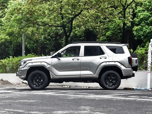 Почувствуйте волнение внедорожника на внедорожном внедорожнике GWM Tank 400 Hi4-T Hybrid PHEV
