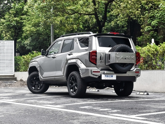 Почувствуйте волнение внедорожника на внедорожном внедорожнике GWM Tank 400 Hi4-T Hybrid PHEV