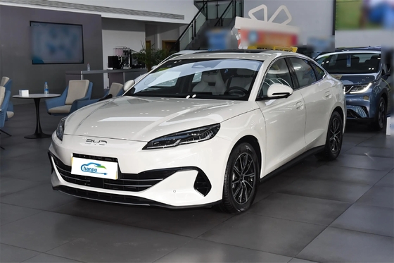 Green Energy PHEV Sedan Byd 06Dm-I-2024 Модель с 5 посадочными местами и дальностью 120 км