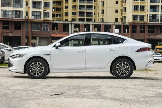 BYD Electric Qin Plus Dm-2024 Dm-I Honor версия 55 км компактный PHEV автомобиль с качающимися дверями