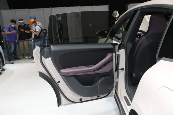 100 кВтч Четырехдверные качающиеся двери Nio Et5-2024 Ride-On Car Пятиместные электромобили