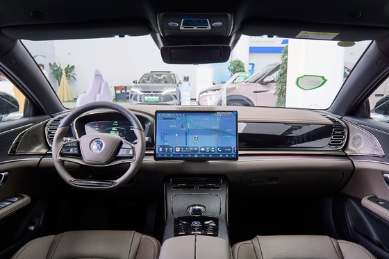 Средне-большой автомобиль Byd PHEV Dm-2024 Dm-I Honor версия 121Km Privilege Тип характеристики Седан