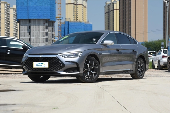 Двойной двигатель BYD PHEV DM-2024 DM-I Honor Edition 121 км Максимальная масса полного груза 2385 кг