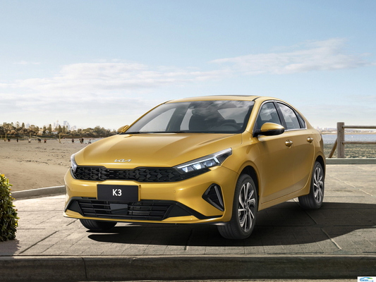KIA K3 1.5L 1.4T бензиновый седан с электрическим задним окном и одним ключом подъема