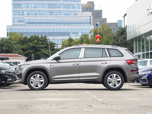 2023 Skoda Kodiaq 2.0T 186hp 220hp 5/7 сидений сенсорный экран Электрический парковочный тормоз Бензиновые автомобили для Volkswagen