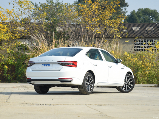 Электрическое регулирование сиденья водителя 2024 Skoda Superb TSI 280 AWD SUV для Volkswagen