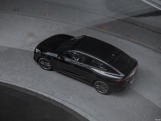 Saic IM LS6 4WD EV SUV - это обязательный выбор для B2B для потребностей на дальние расстояния в 2023-2024 годах