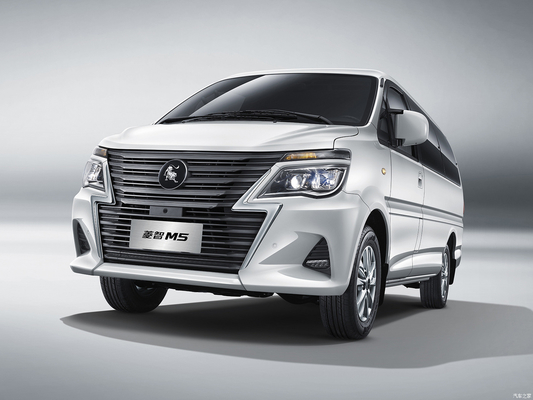2023 Dongfeng Forthing Lingzhi 5-местный средний MPV бензиновый автомобиль Темный цвет интерьера