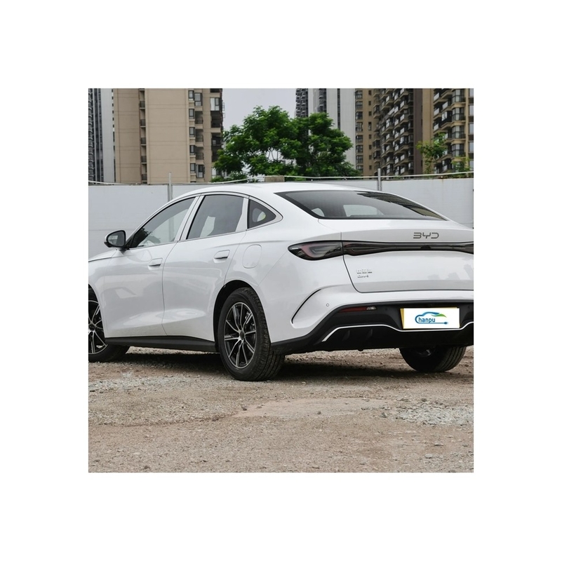 Green Energy PHEV Sedan Byd 06Dm-I-2024 Модель с 5 посадочными местами и дальностью 120 км